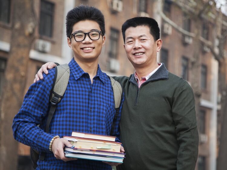 Pushy parents are a challenge for TEFL teachers in China