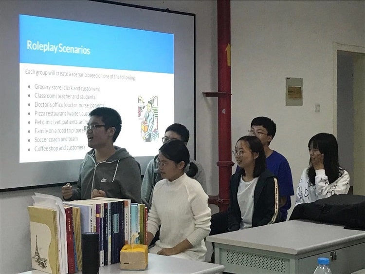 Fun speaking activities for the Chinese university classroom