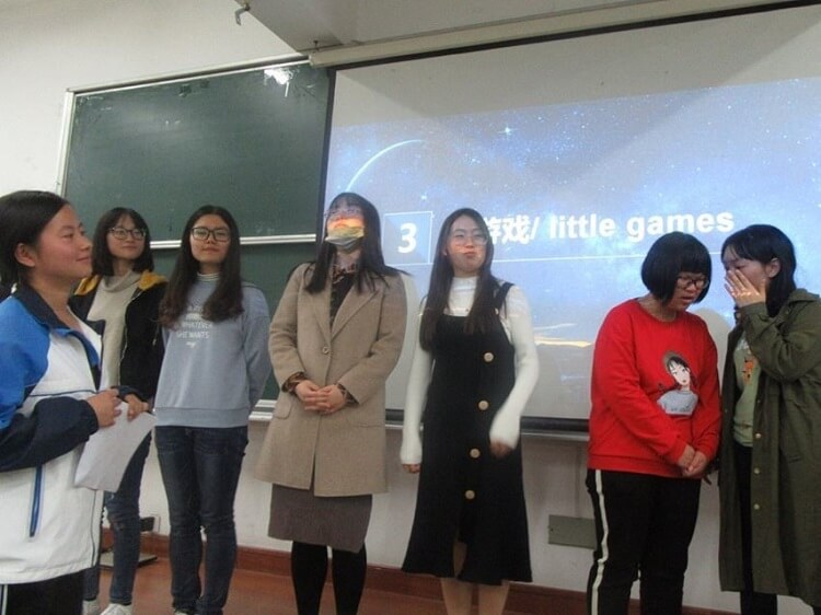 Student presentations can work in China